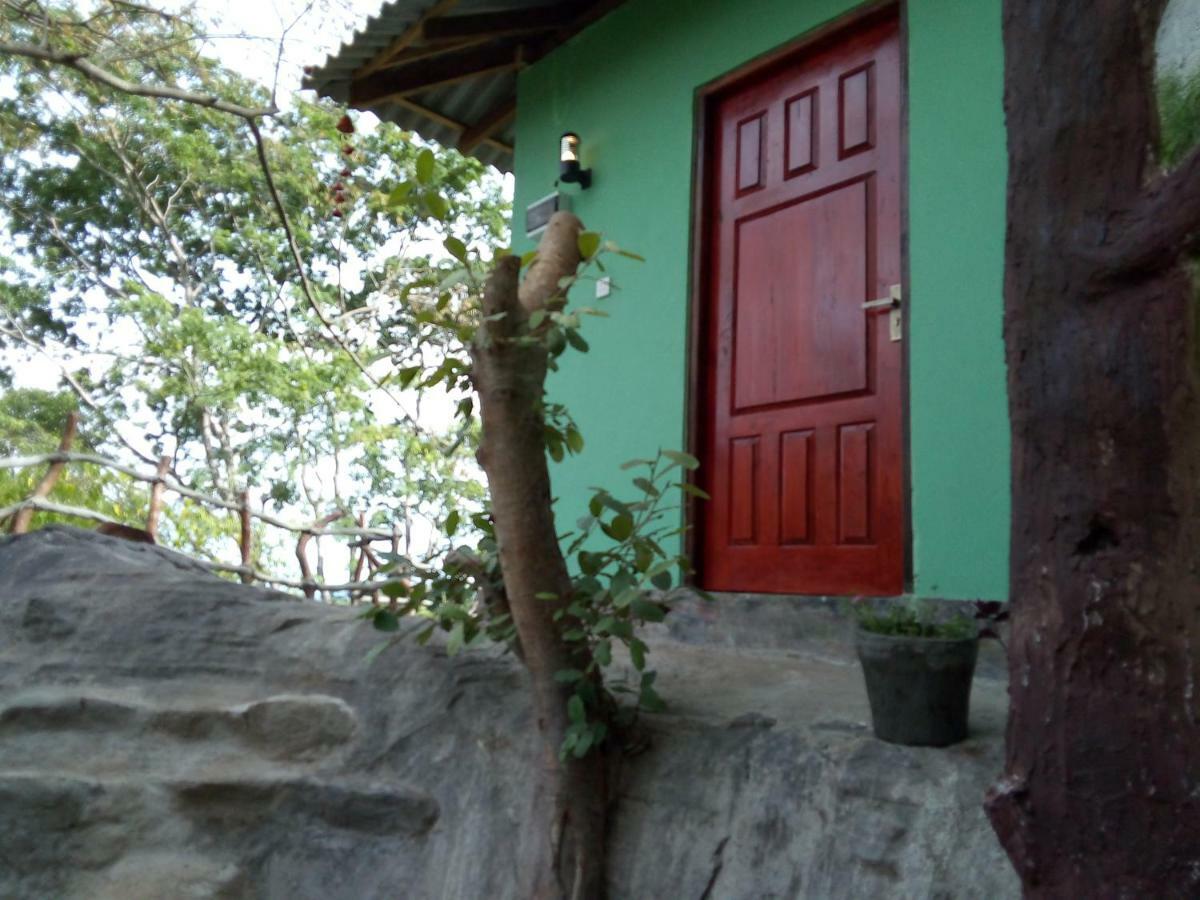 Inn On The Rock Daambulla Dambulla Exterior foto